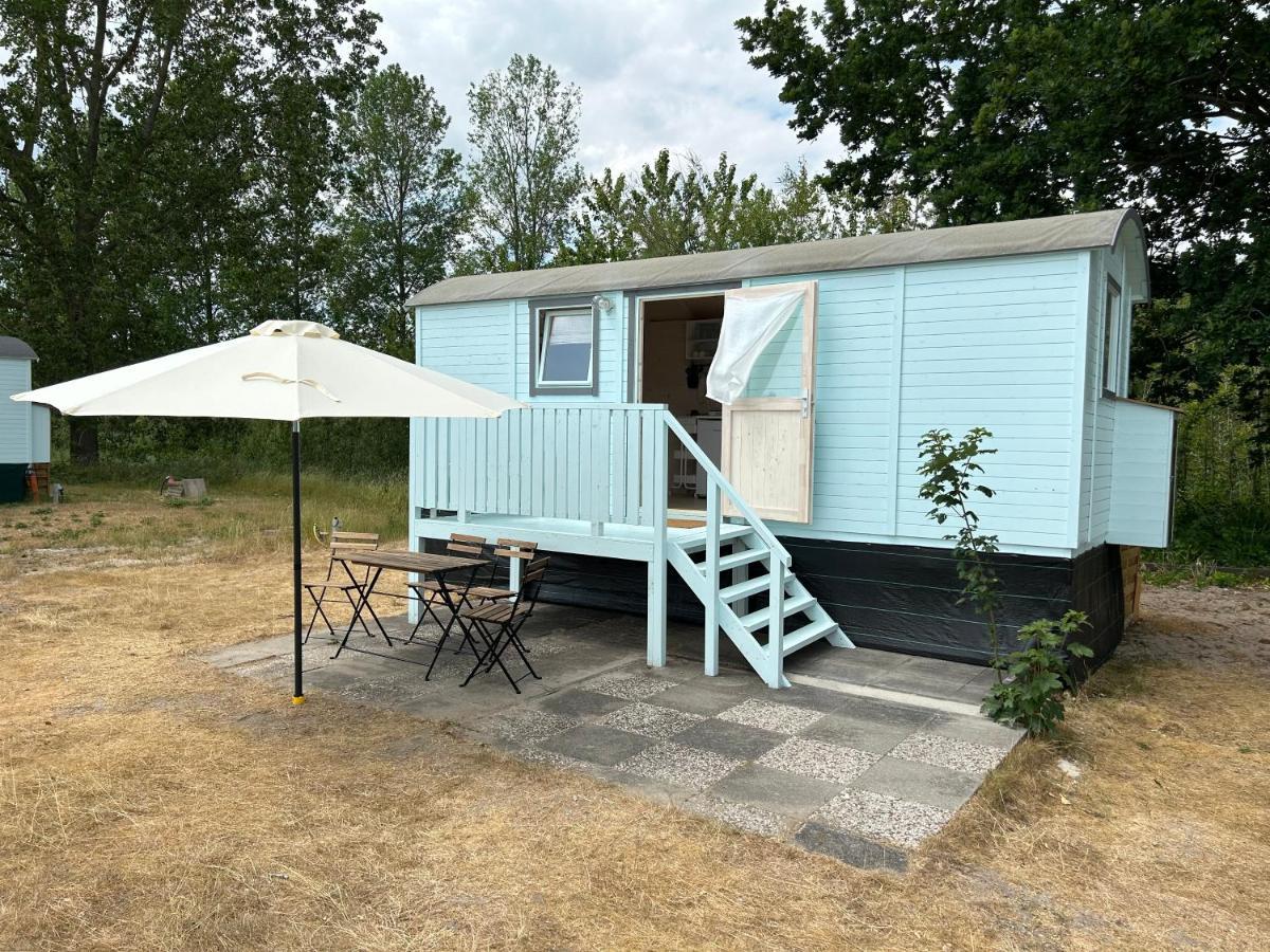 Tiny Beach House Barkelsby Exterior photo